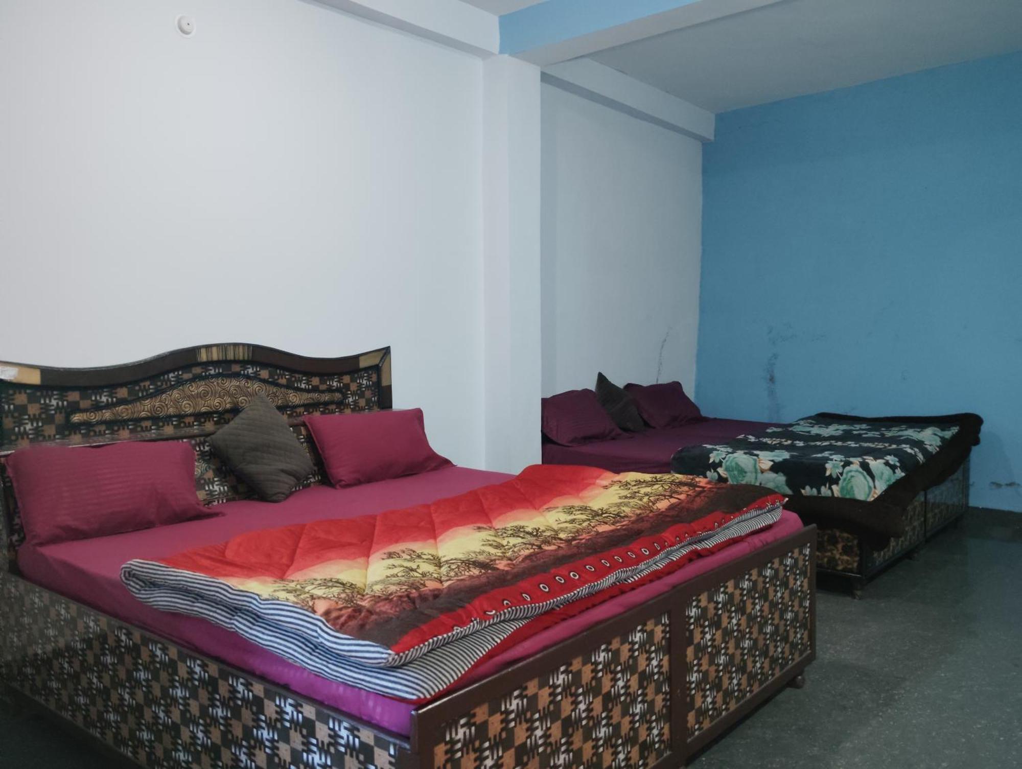 Dog N Hill Hotel Kasol Exterior photo